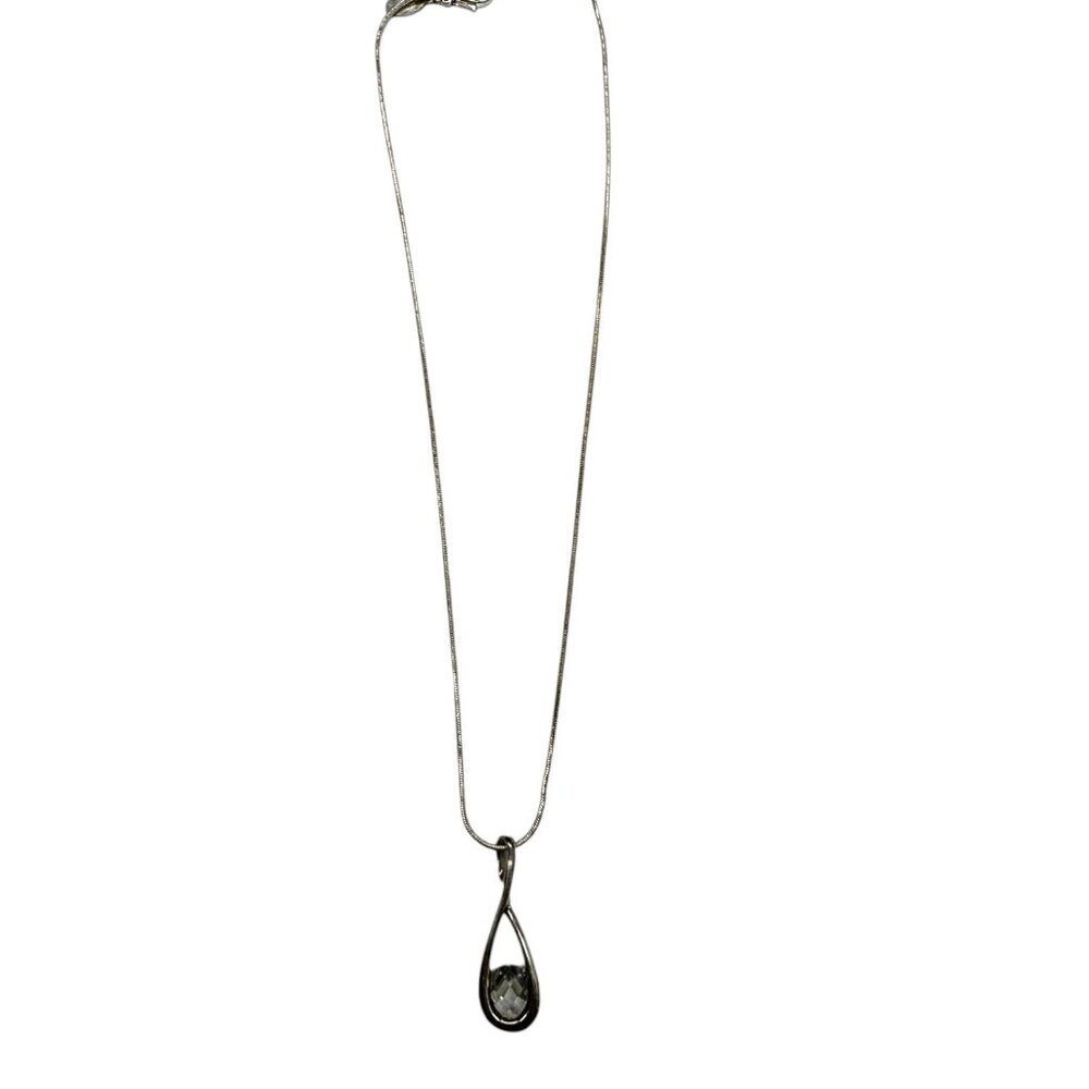 Express Infinity Necklace - Picture 5 of 6